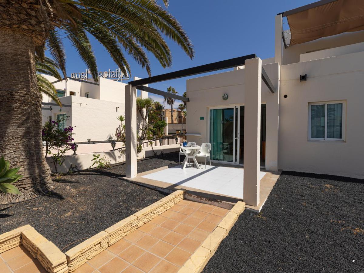 Homeforguest Apartamento 15 Con Terraza Y Piscina En Κοραλέχο Εξωτερικό φωτογραφία